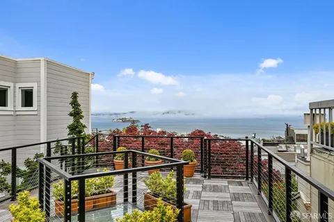 $4,995,000 | 69 Telegraph Place, San Francisco, CA 94133
