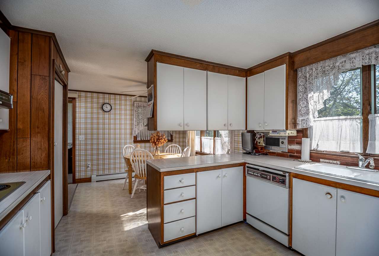 52 Labrador Drive Rochester, NH 03867 - Photo 11 of 26