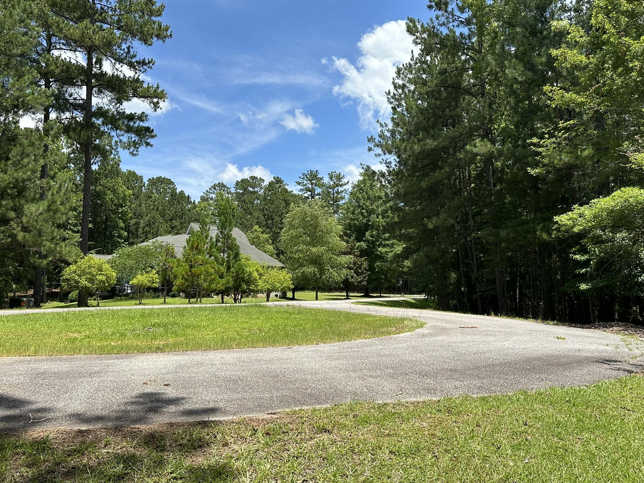 B15-l6 Colleen Place McCormick, SC 29835 - Photo 3 of 21 IMG_8367