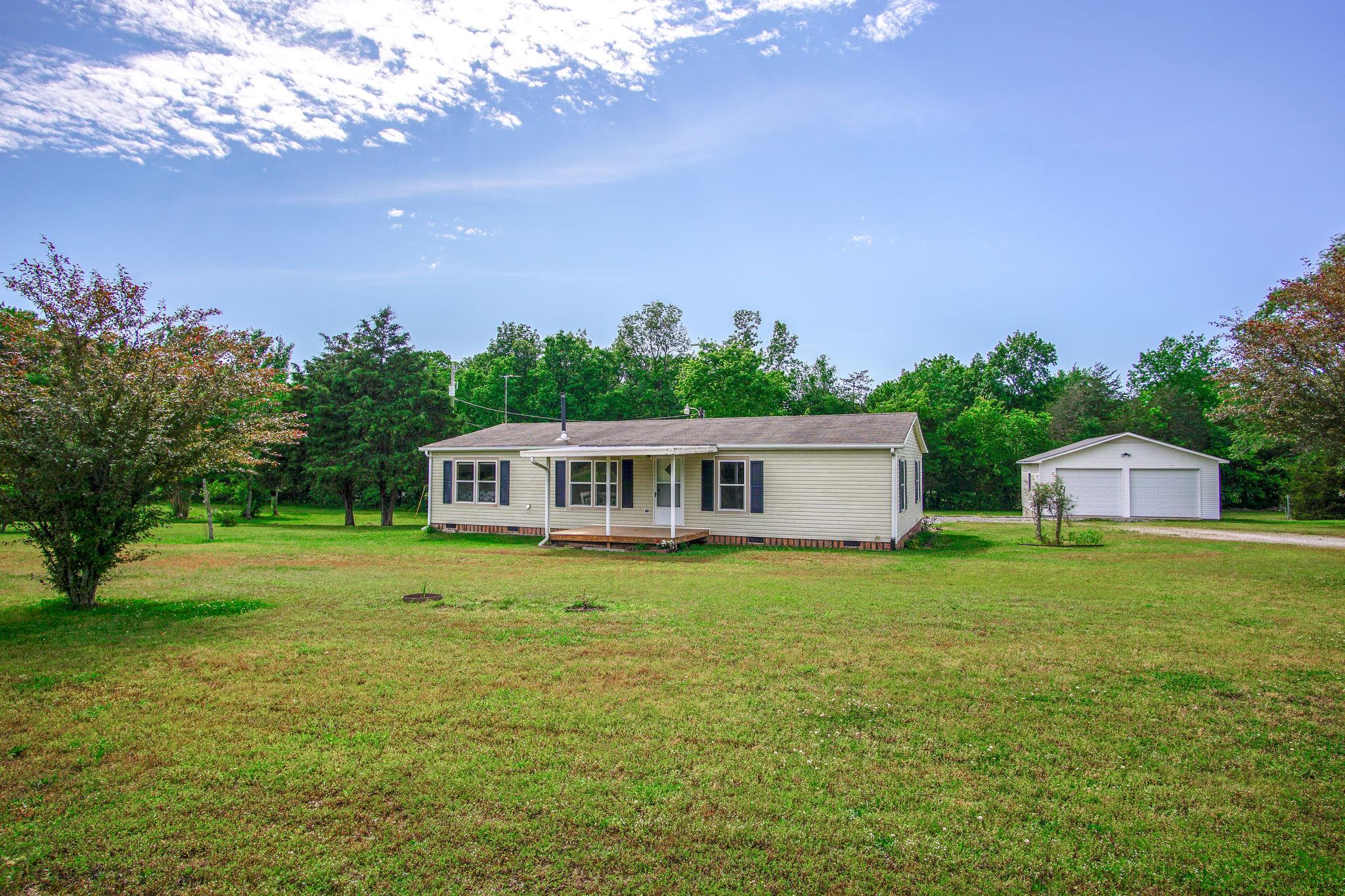 3526 Tobe Robertson Road Columbia, TN 38401 - Photo 1 of 12 Gallery Image 1
