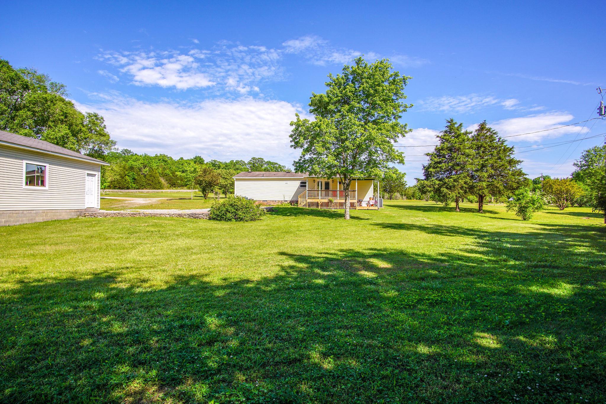 3526 Tobe Robertson Road Columbia, TN 38401 - Photo 6 of 12 Gallery Image 6