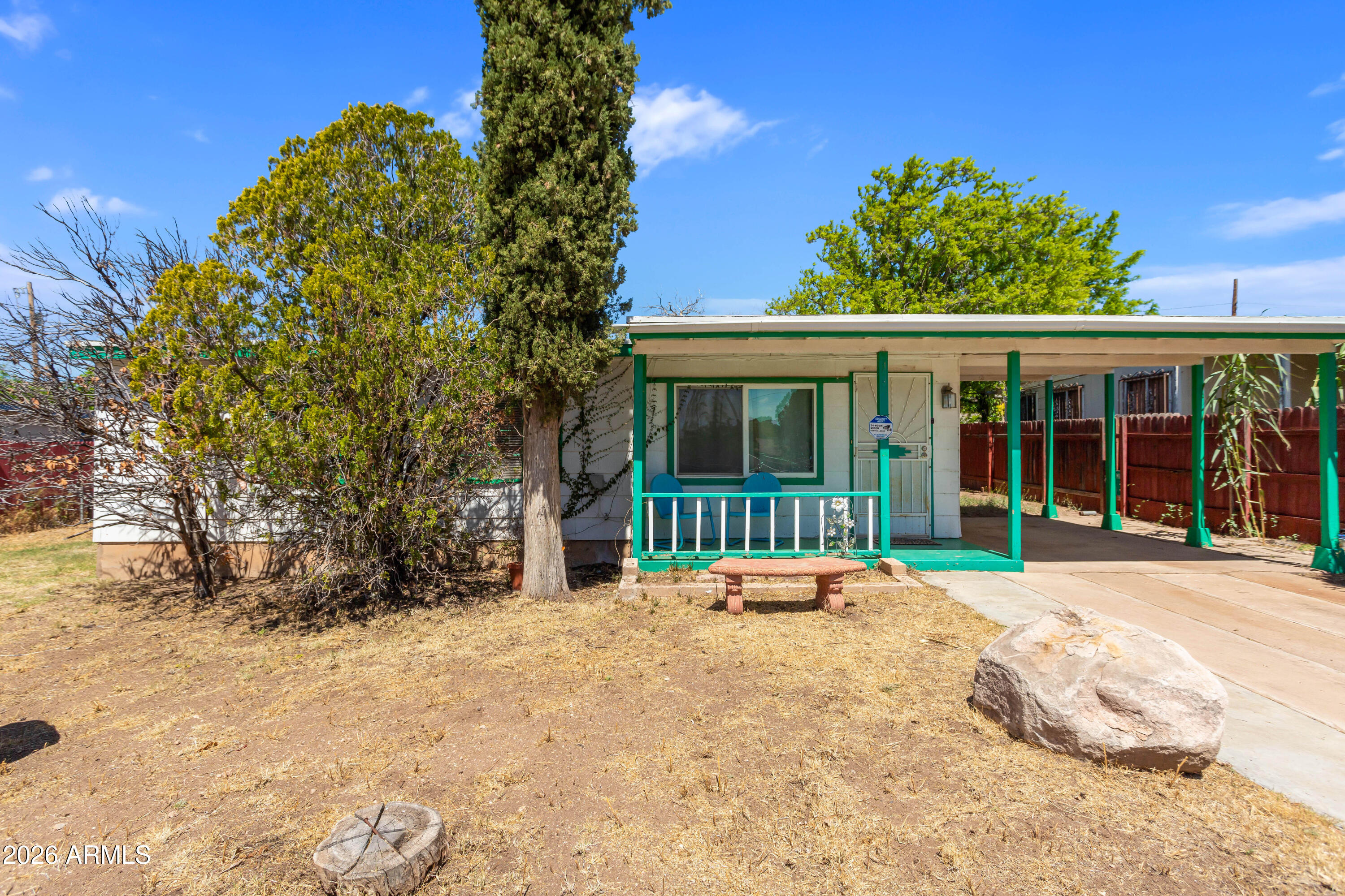 110 Cochise Drive Bisbee, AZ 85603 - Photo 2 of 32 IMG_5042