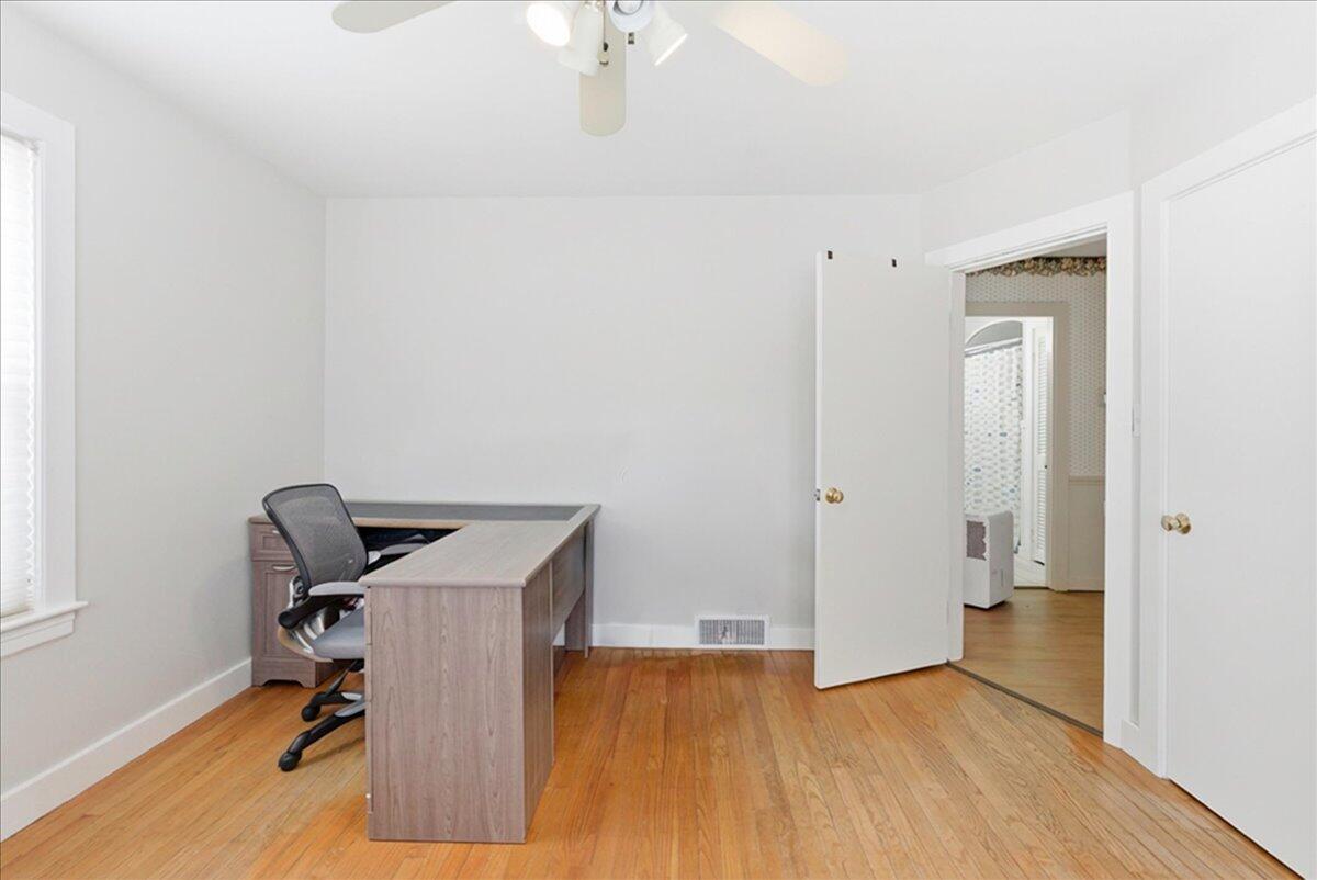 25 Shank Street Lewiston, ME 04240 - Photo 17 of 53 22-25 Shank Street_Lewiston_ME-22