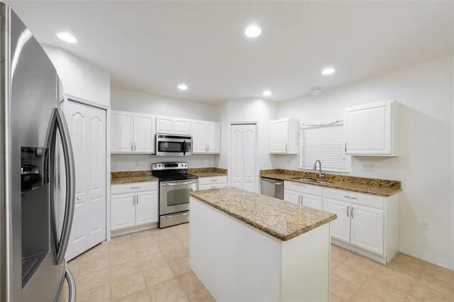 $2,750 | 6147 Northwest Butterfly Orchid Place, Port St. Lucie, FL 34986