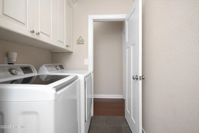 $475,000 | 575 Northwest Backwoods Road, Moyock, NC 27958