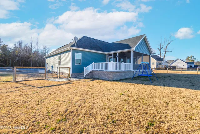 $475,000 | 575 Northwest Backwoods Road, Moyock, NC 27958