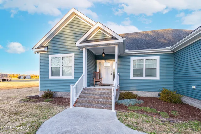 $475,000 | 575 Northwest Backwoods Road, Moyock, NC 27958