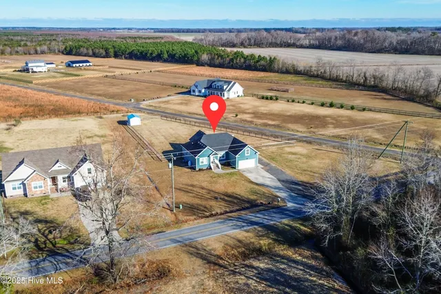 $475,000 | 575 Northwest Backwoods Road, Moyock, NC 27958