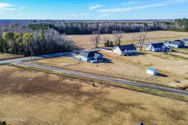 $475,000 | 575 Northwest Backwoods Road, Moyock, NC 27958