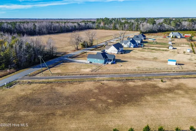 $475,000 | 575 Northwest Backwoods Road, Moyock, NC 27958