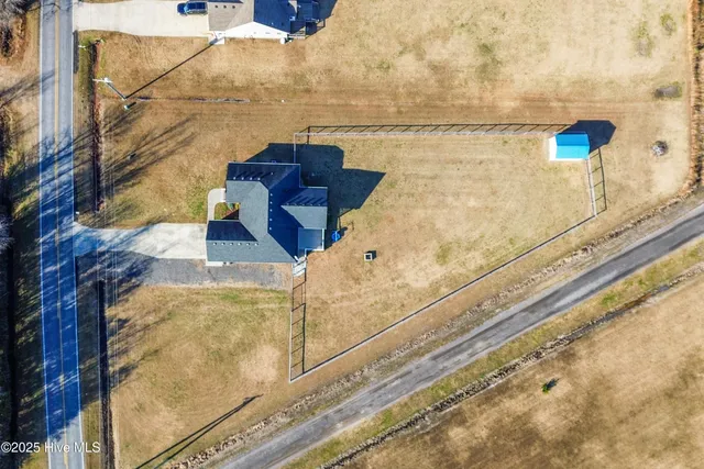 $475,000 | 575 Northwest Backwoods Road, Moyock, NC 27958