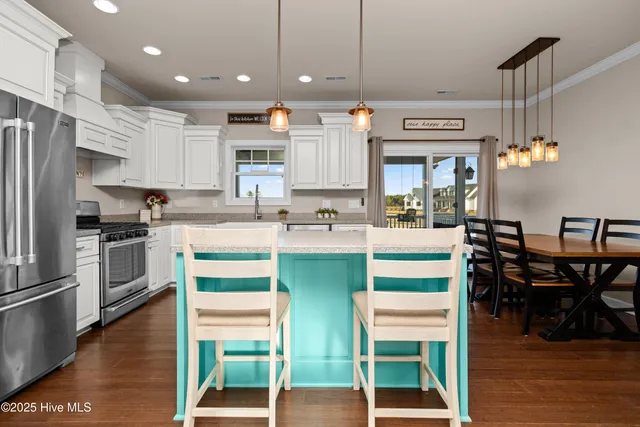 $475,000 | 575 Northwest Backwoods Road, Moyock, NC 27958