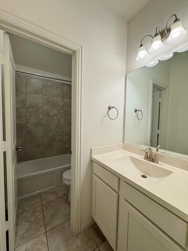 1425 Morning View Road Georgetown, TX 78628 - Photo 15 of 40