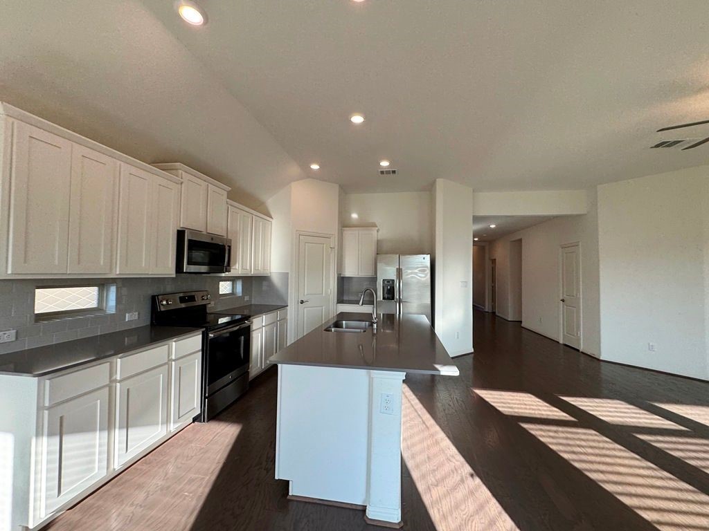 1425 Morning View Road Georgetown, TX 78628 - Photo 22 of 40