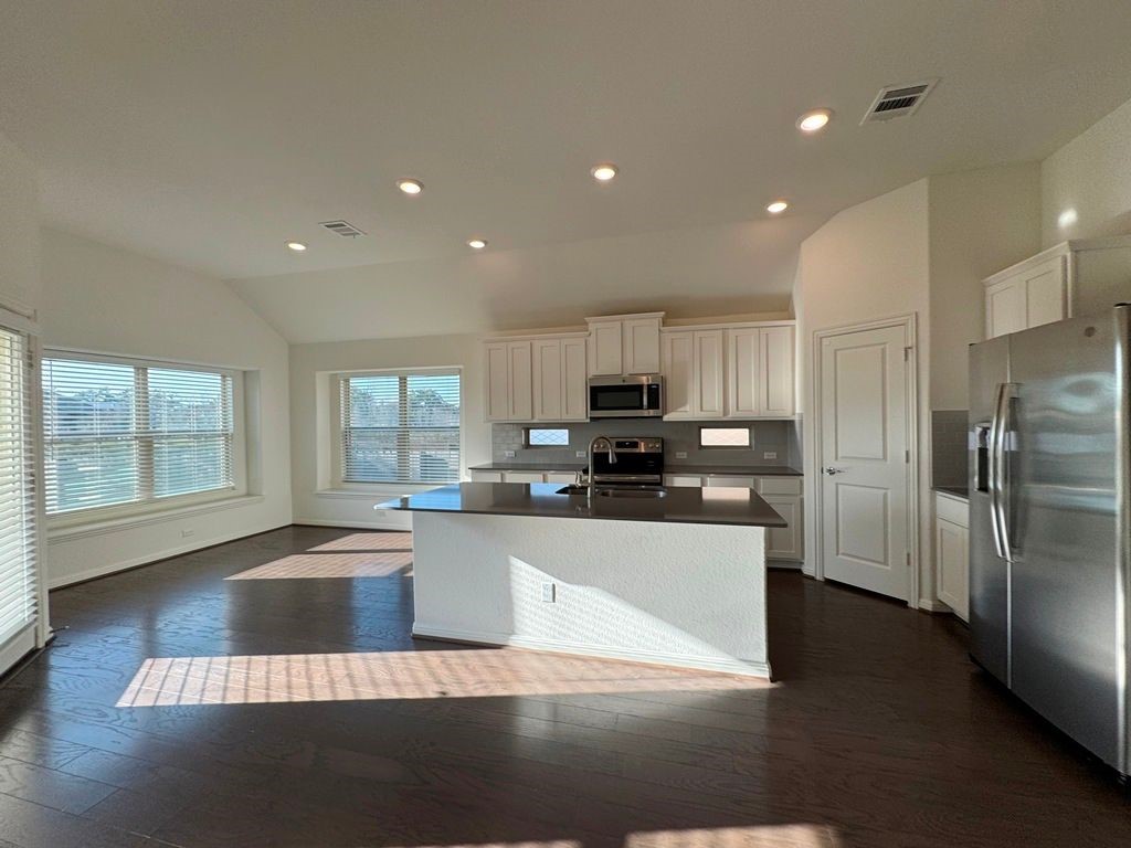 1425 Morning View Road Georgetown, TX 78628 - Photo 25 of 40