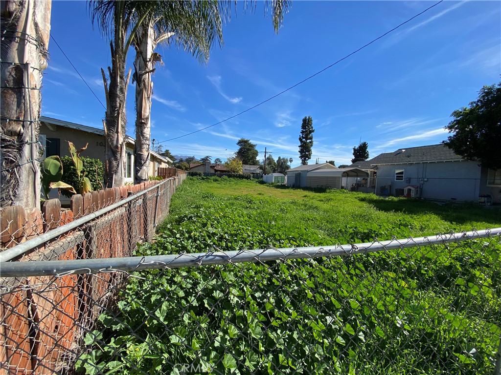 1024 6th Street Redlands, CA 92374 - Photo 5 of 6 a view of a garden from a balcony