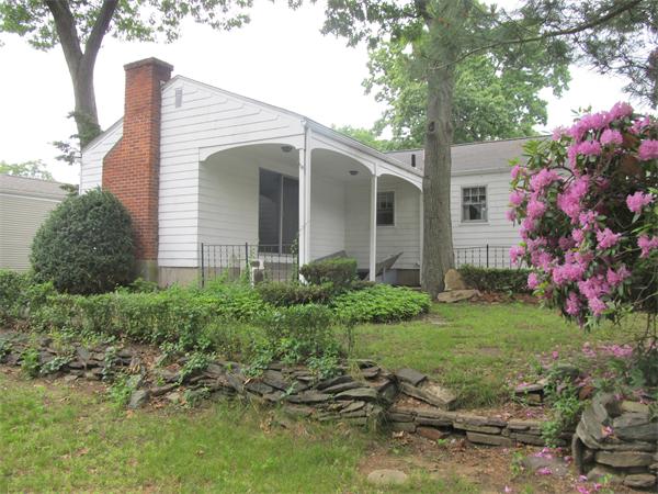 37 Harrington Road Chicopee, MA 01020 - Photo 13 of 14 Gallery Image 13