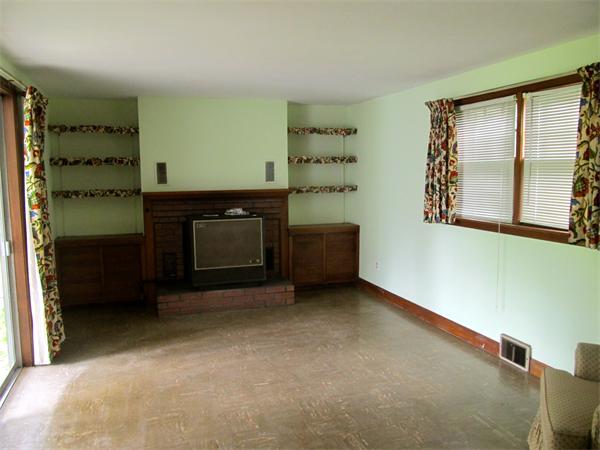37 Harrington Road Chicopee, MA 01020 - Photo 6 of 14 Gallery Image 6