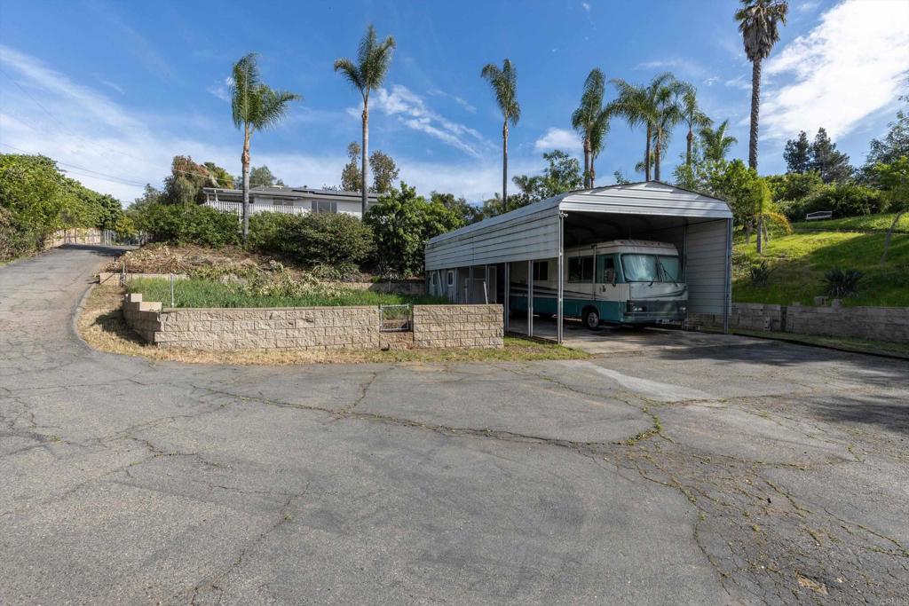 1815 Premier Street Fallbrook, CA 92028 - Photo 34 of 44