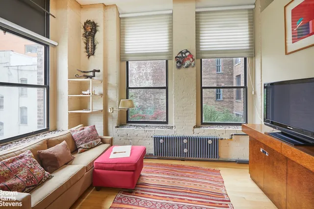 $2,250,000 | 139 West 19th Street, Unit 4NE | Chelsea