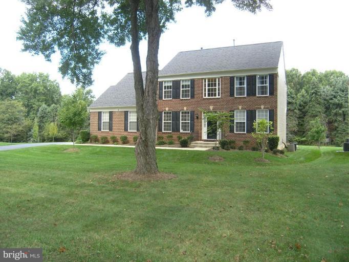 9 Homecrest Court Silver Spring, MD 20906 - Photo 1 of 22 Exterior (Main)