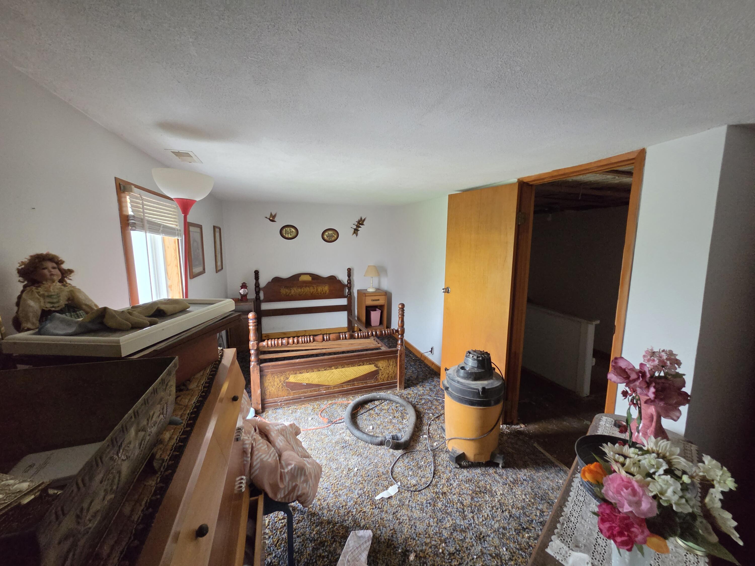 19120 Welch Road Milan, MI 48160 - Photo 17 of 38 20260520_093357