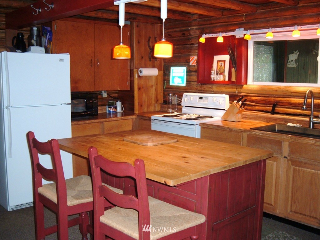 58 West Fork Road Conconully, WA 98819 - Photo 3 of 15 Gallery Image 3