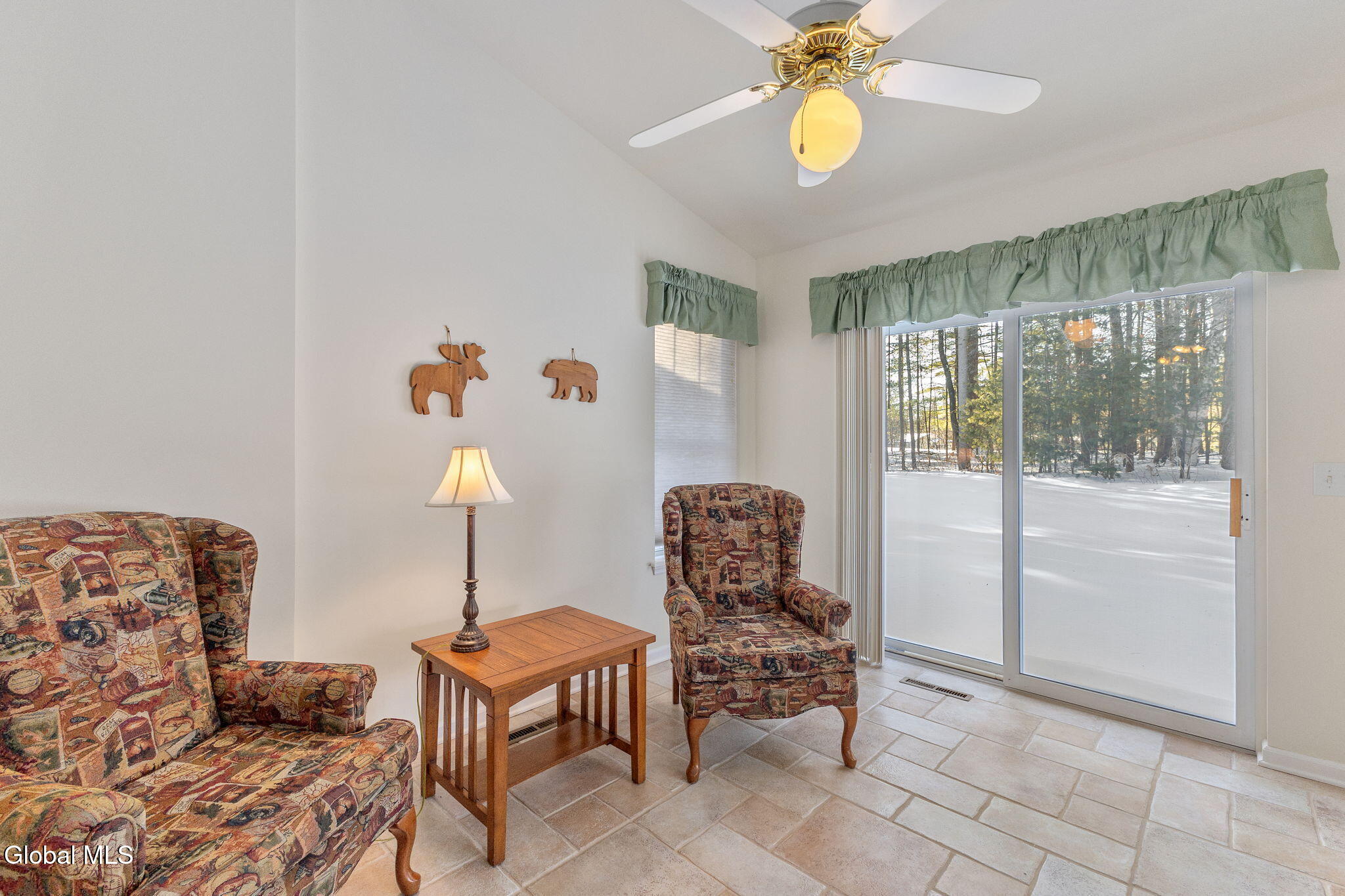 28 Donegal Way Wilton, NY 12866 - Photo 13 of 34 11-28DonegalWay_11