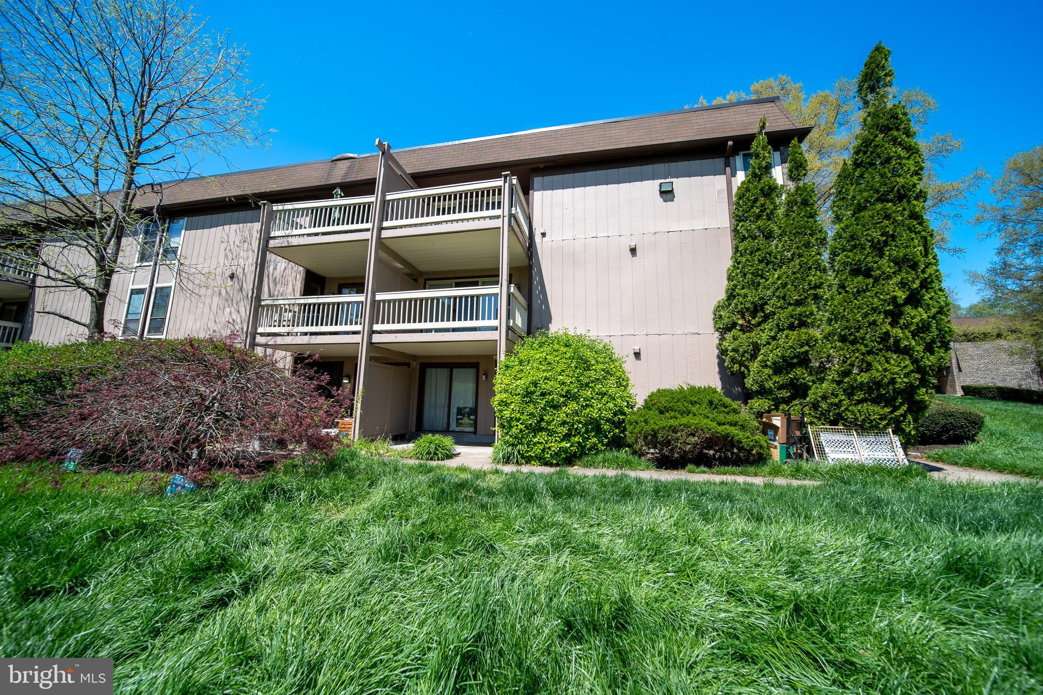 5803 Royal Ridge Drive, Unit I Springfield, VA 22152 - Photo 6 of 47 Gallery Image 6