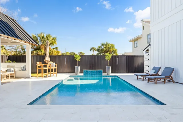 a close view of sink