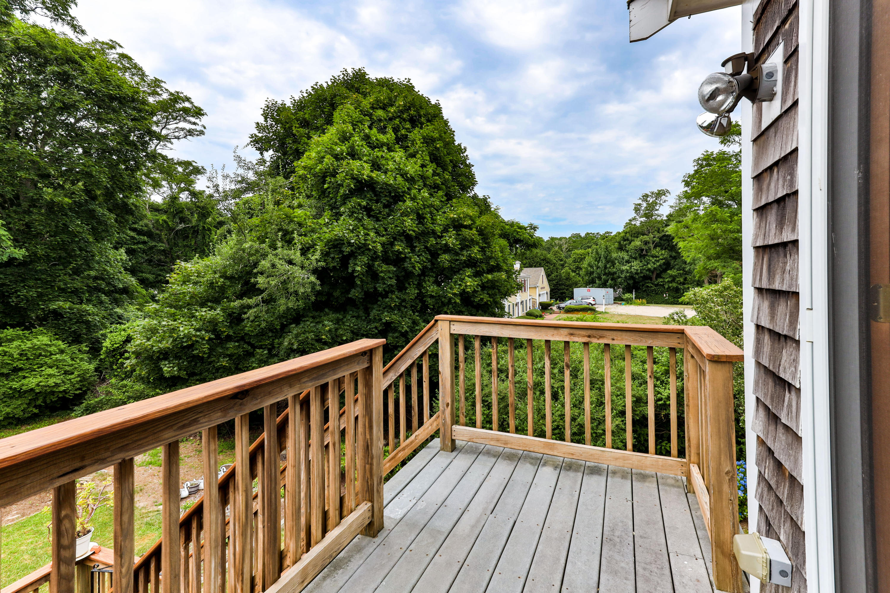 584 South Orleans Road Orleans, MA 02653 - Photo 38 of 53 586SouLR-34