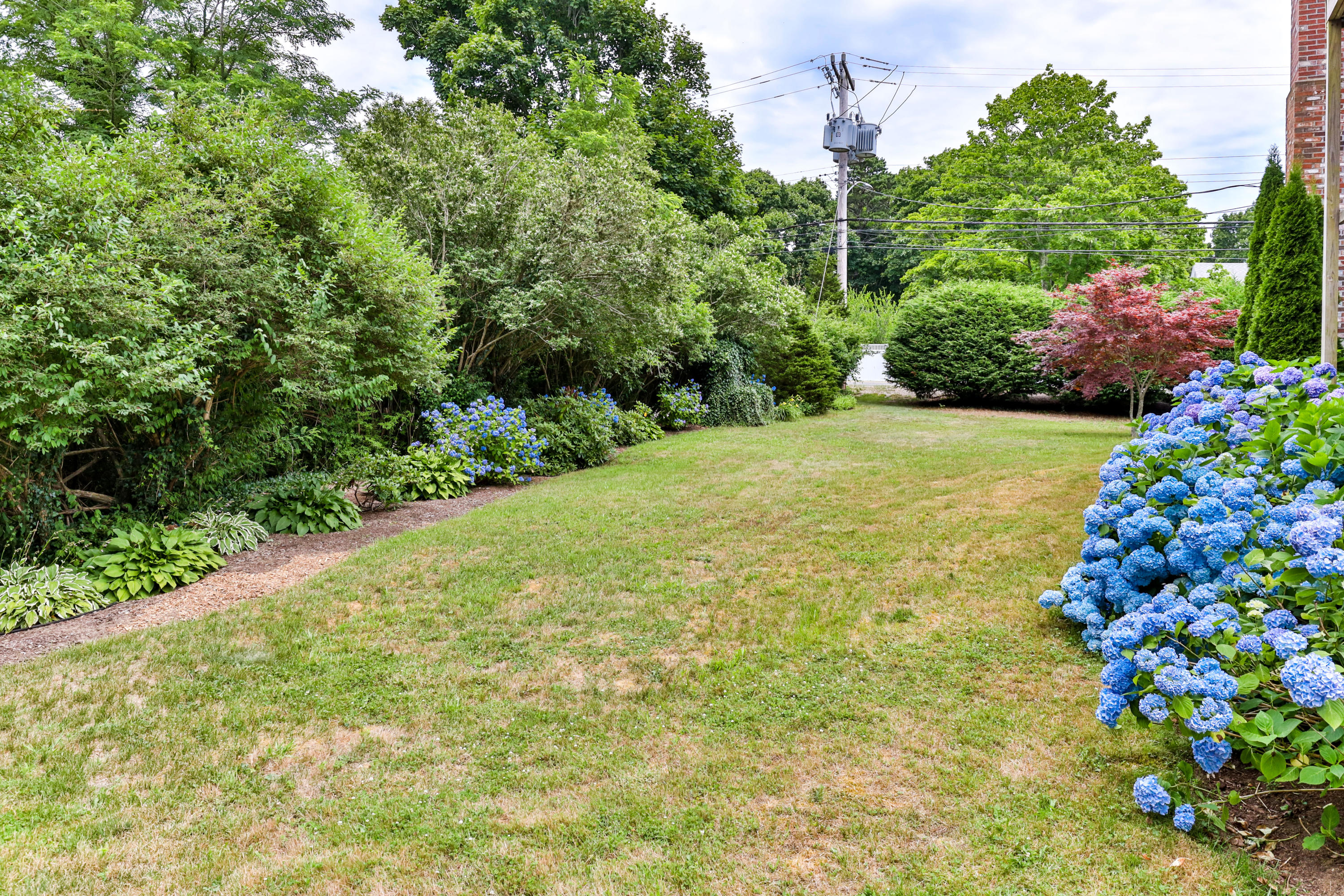 584 South Orleans Road Orleans, MA 02653 - Photo 40 of 53 586SouLR-36