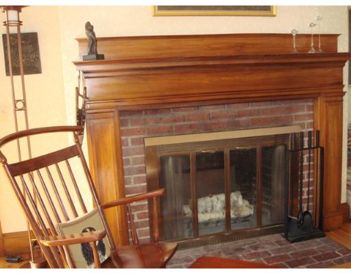 18 Grantland Road Wellesley, MA 02481 - Photo 9 of 17