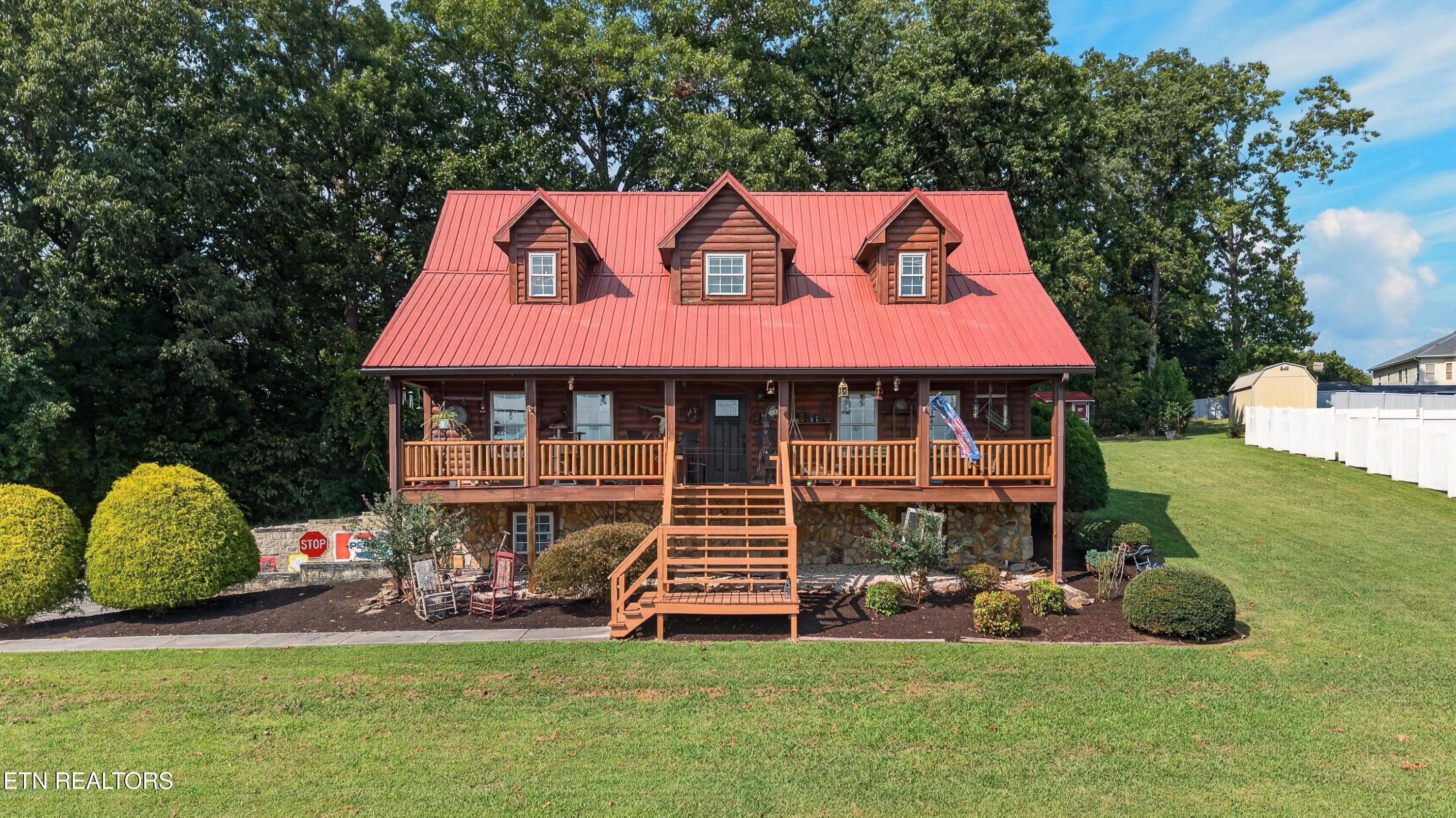 380 Gaut Road Dandridge, TN 37725 - Photo 1 of 53 001-380GautRoad-Dandridge-TN-37725-SMALL