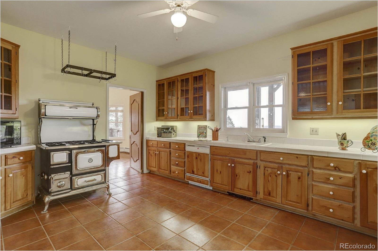 3910 Hidden Valley Road Sedalia, CO 80135 - Photo 19 of 40 Gallery Image 19