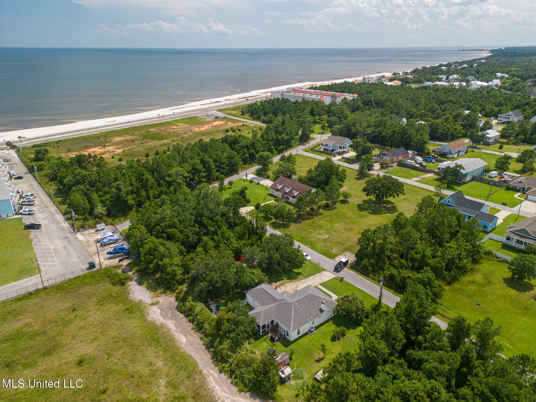 106 Edwards Drive Pass Christian, MS 39571 - Photo 22 of 22 3-16