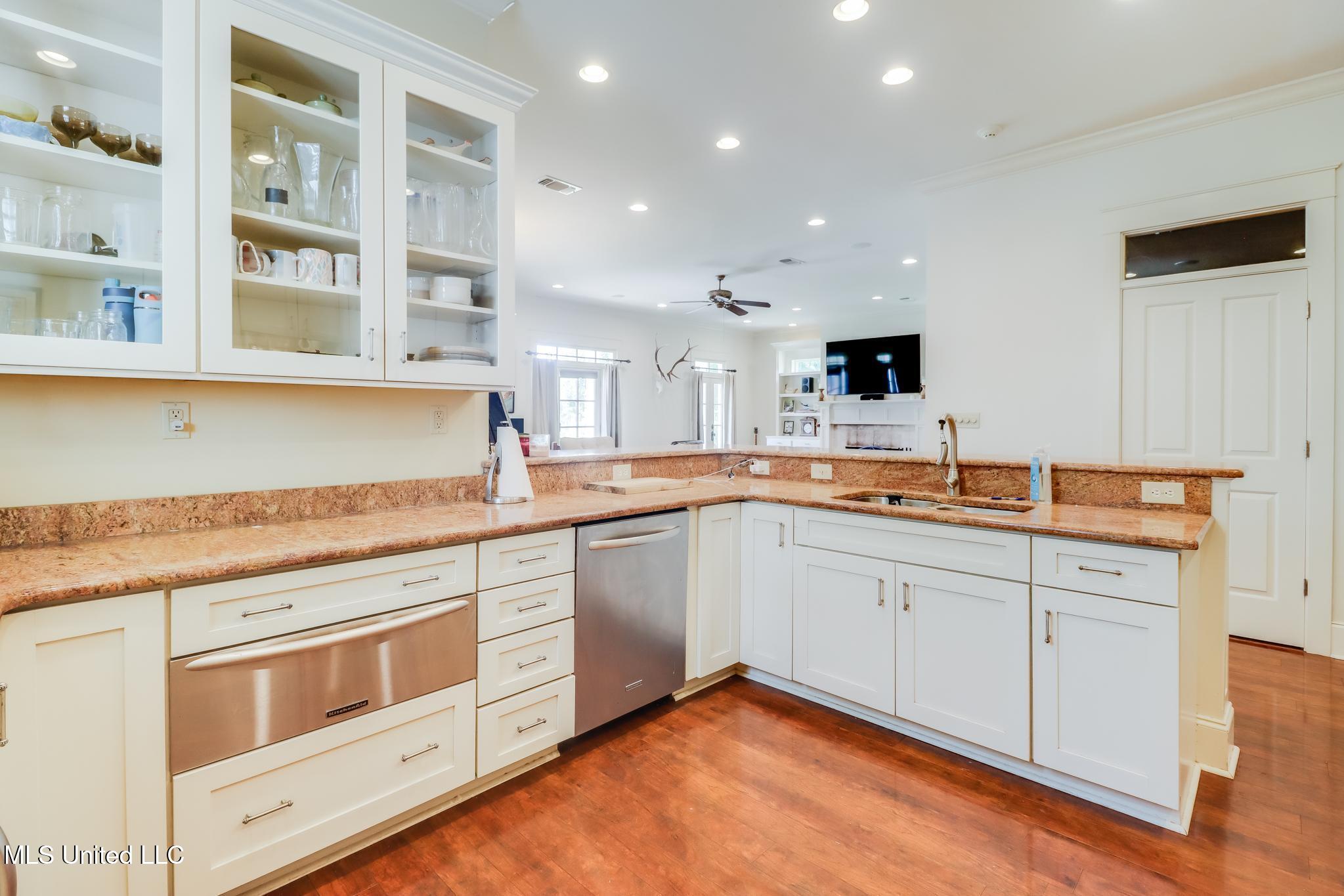 106 Edwards Drive Pass Christian, MS 39571 - Photo 8 of 22 Photo Jul 03 2025, 2 46 39 PM