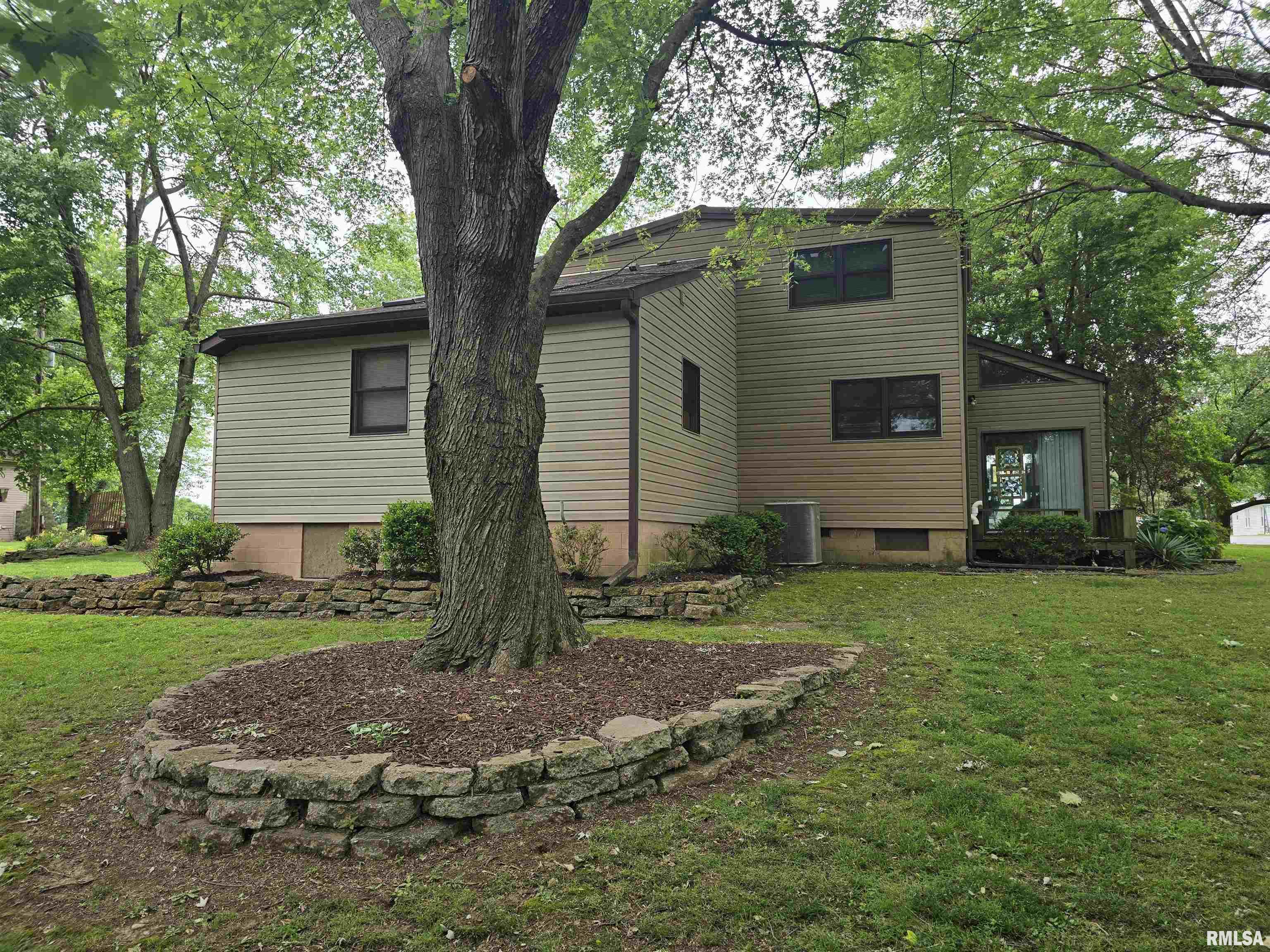 2998 Massac Creek Road Metropolis, IL 62960 - Photo 3 of 33 Gallery Image 3