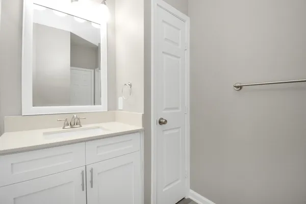 $1,382 | 2222 Maroneal Street, Unit 1424, Houston, TX 77030