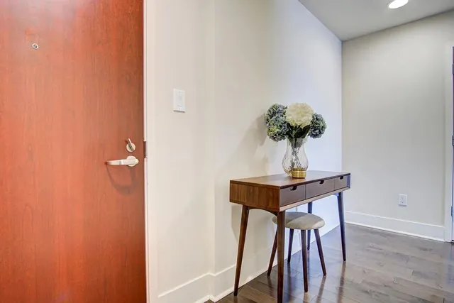 $499,888 | 88 East San Fernando Street, Unit 1406, San Jose, CA 95113