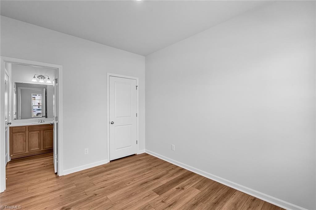 5127 Fallmeade Road Kernersville, NC 27284 - Photo 16 of 28 Gallery Image 16