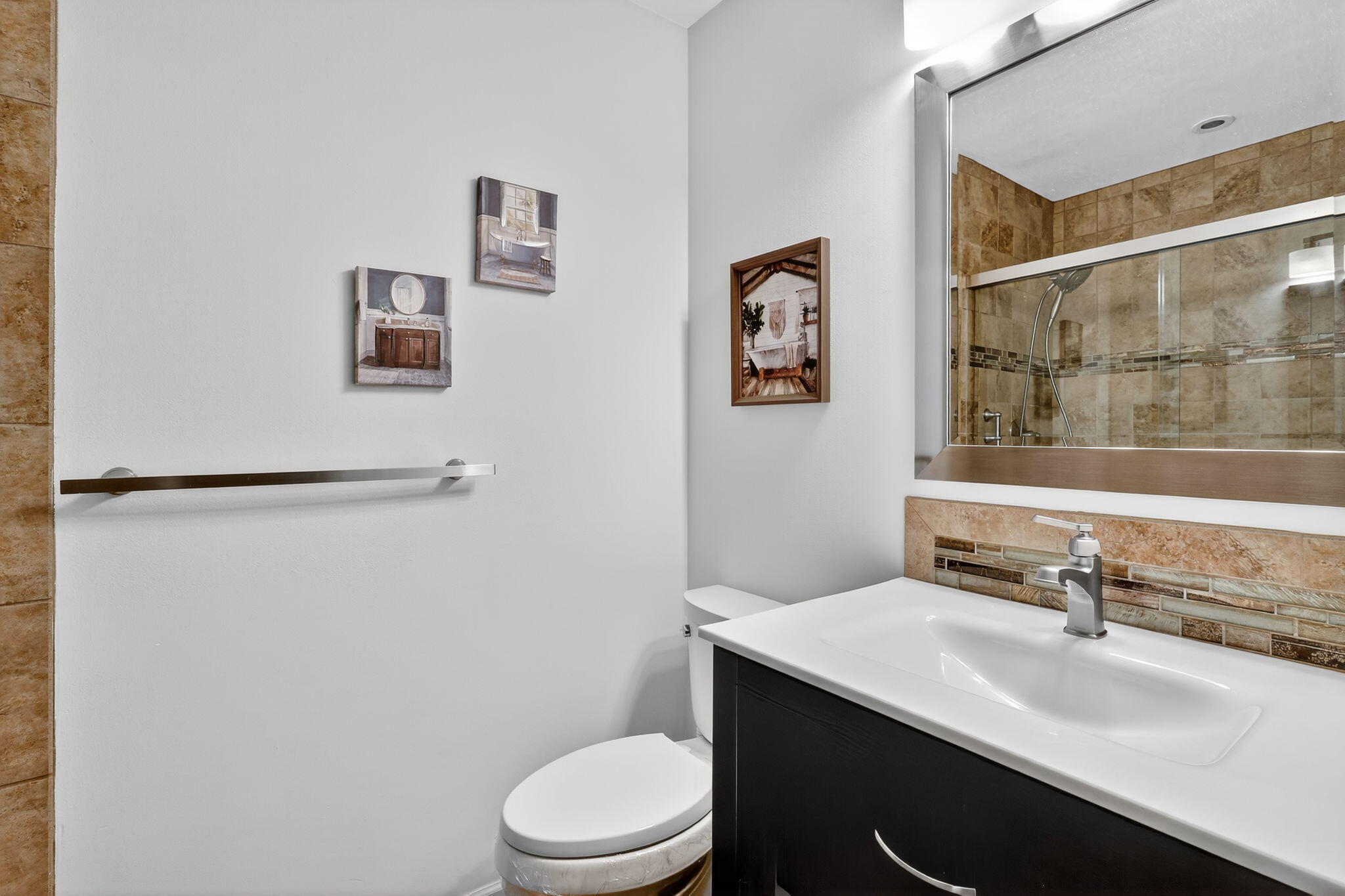 242 West High Point Court, Unit B Delray Beach, FL 33445 - Photo 18 of 36 13-web-or-mls-015__82A2649