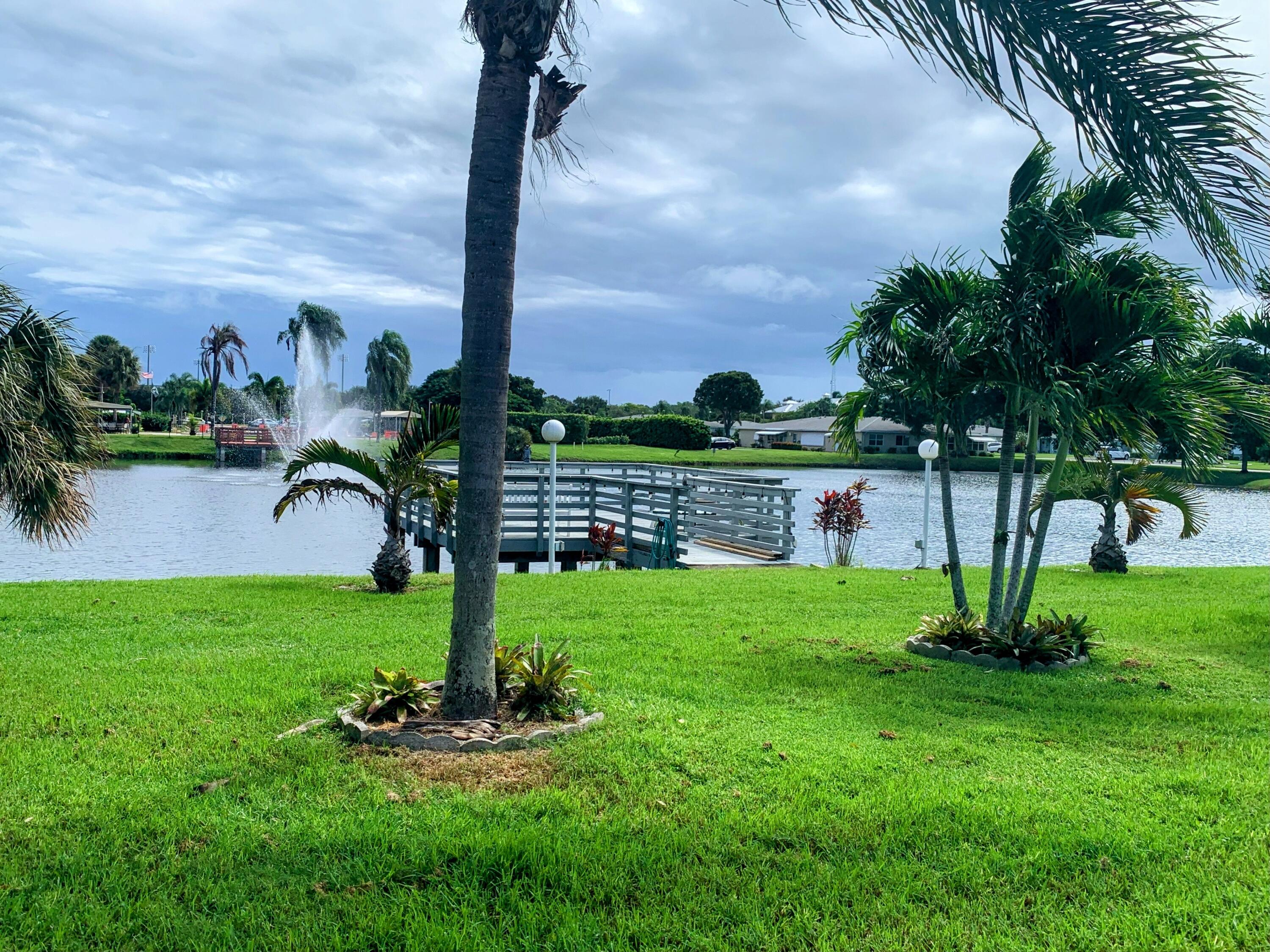 242 West High Point Court, Unit B Delray Beach, FL 33445 - Photo 32 of 36 HP