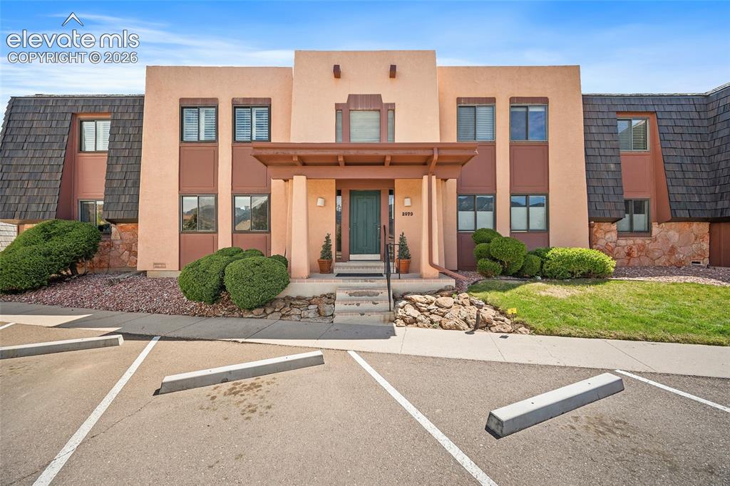 2979 Mesa Road, Unit D Colorado Springs, CO 80904 - Photo 33 of 40 Front of complex.