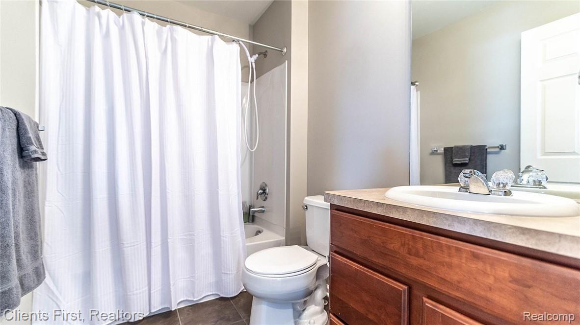 2077 Vanderbilt Road, Unit 24 Canton, MI 48188 - Photo 35 of 45 00__5.jpg