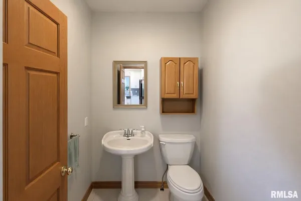 $534,900 | 1100 Hillcrest Drive, Washington, IL 61571