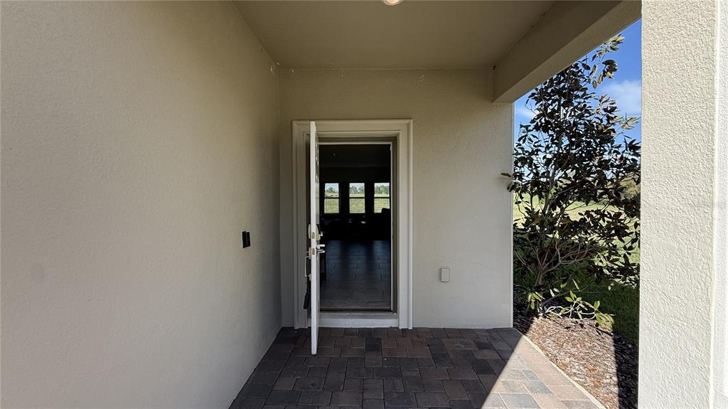 1055 Blackwolf Run Road Davenport, FL 33896 - Photo 2 of 23