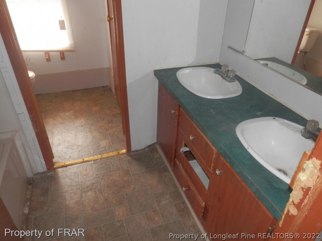 4713 Hickory Ridge Road Parkton, NC 28371 - Photo 12 of 19 Gallery Image 12