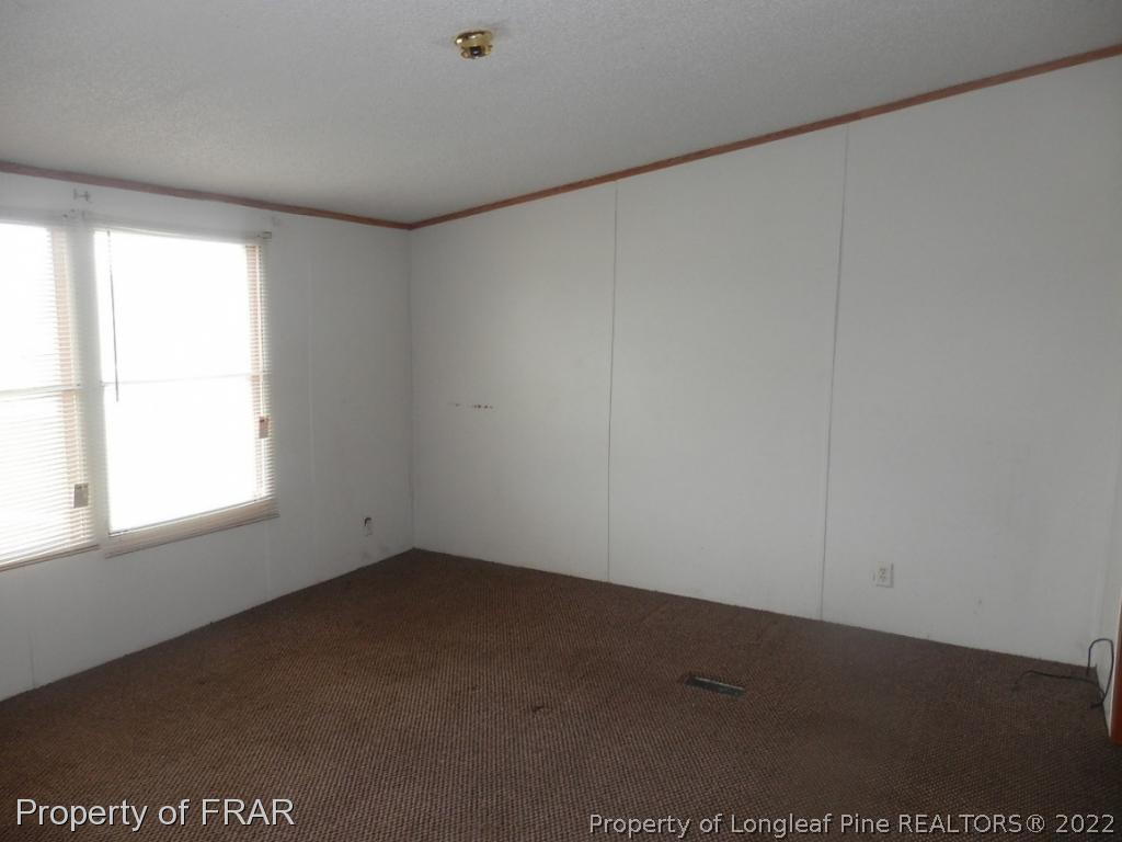 4713 Hickory Ridge Road Parkton, NC 28371 - Photo 7 of 19 Gallery Image 7