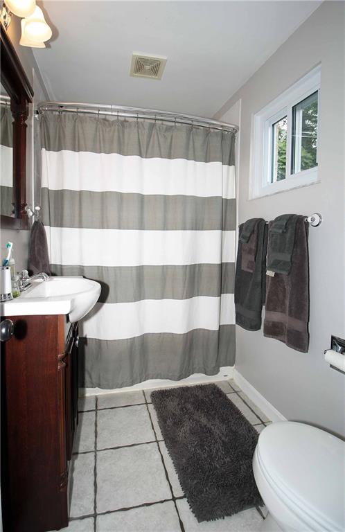 1542 Rutherford Avenue Pittsburgh, PA 15216 - Photo 8 of 16 Stylish, updated Bathroom on Upper Level